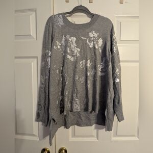 Cupio Gray Sweater with Silver Accents NWT